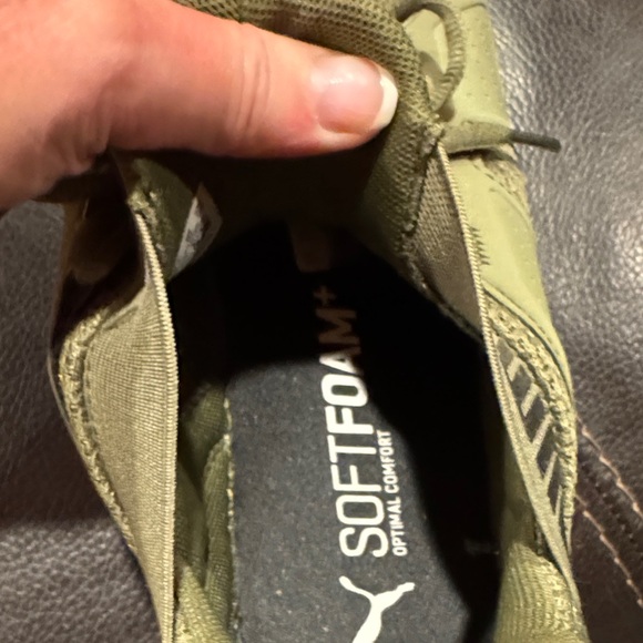 Puma olive green tennis shoes for Men size 10 - Picture 3 of 5